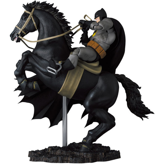 MAFEX No.205 Batman and Horse (The Dark Knight Returns)