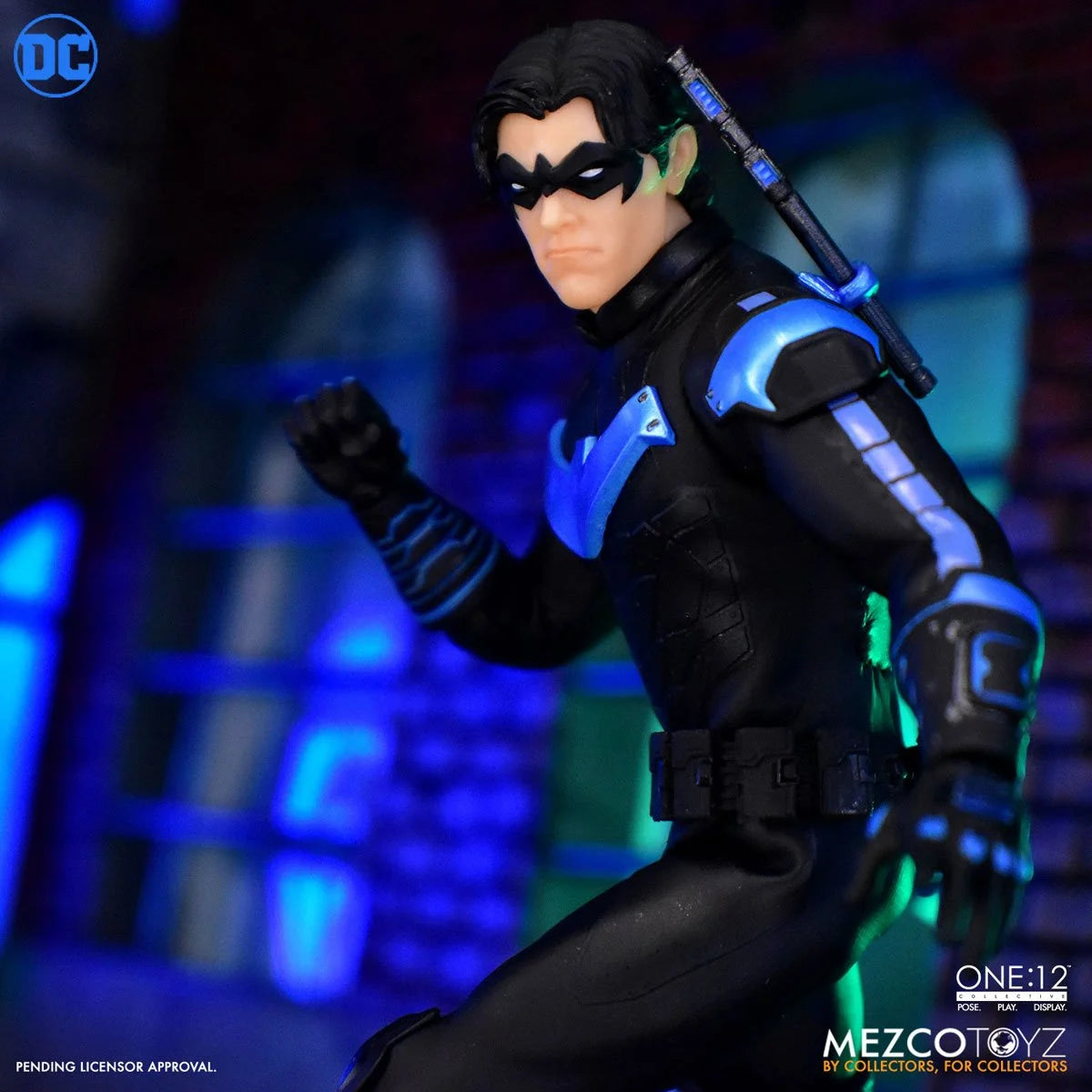 Nightwing One:12 Collective Action Figure