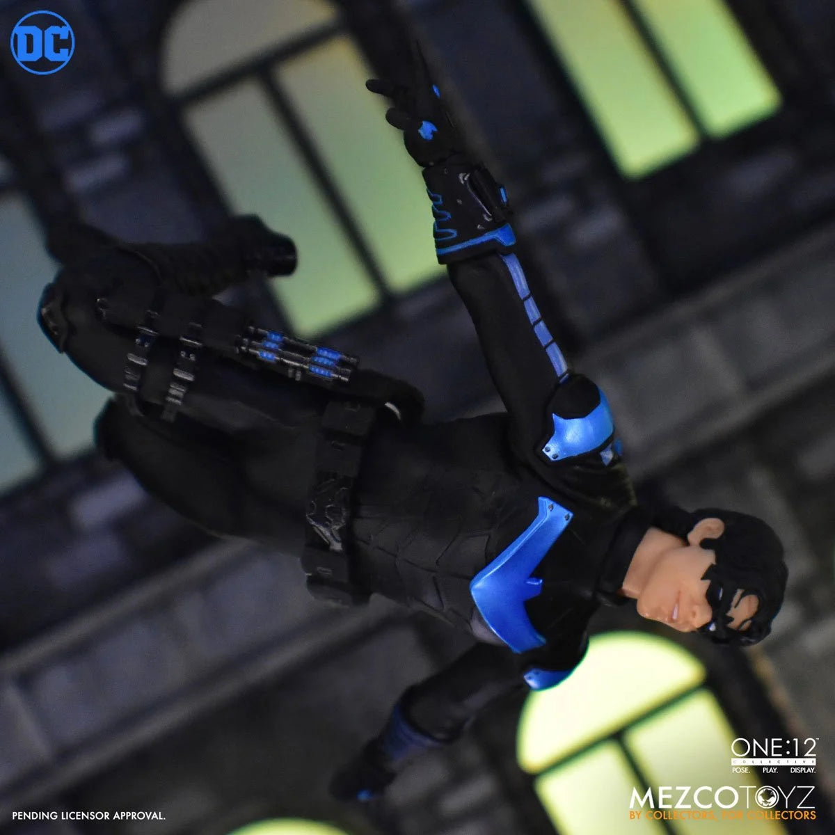 Nightwing One:12 Collective Action Figure
