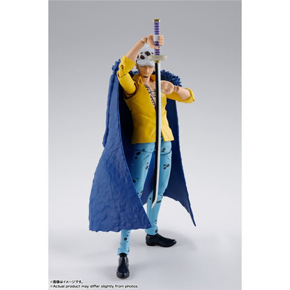 S.H.Figuarts One Piece - Trafalgar Law The Raid on Onigashima Action Figure