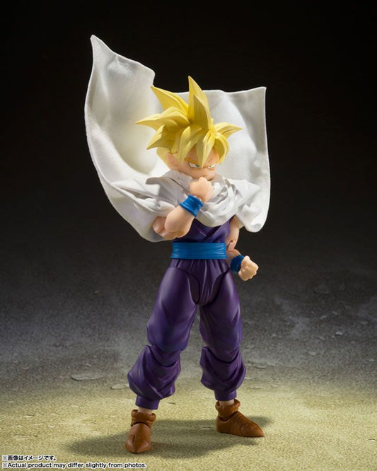 S.H.Figuarts Super Saiyan Son Gohan - The Warrior Who Surpassed Goku (Dragon Ball Z)
