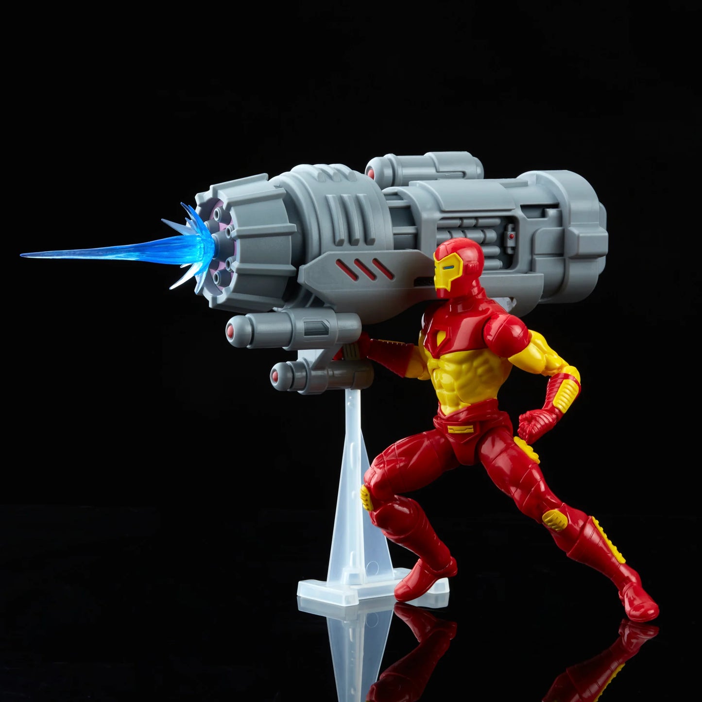Marvel Legends Series Deluxe Retro Iron Man with Plasma Cannon