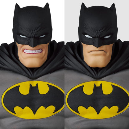 MAFEX No.205 Batman and Horse (The Dark Knight Returns)