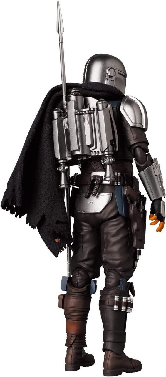 MAFEX No.200 The Mandalorian Action Figure (Version 2.0) Star Wars