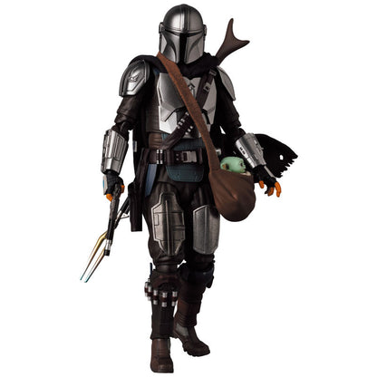MAFEX No.200 The Mandalorian Action Figure (Version 2.0) Star Wars